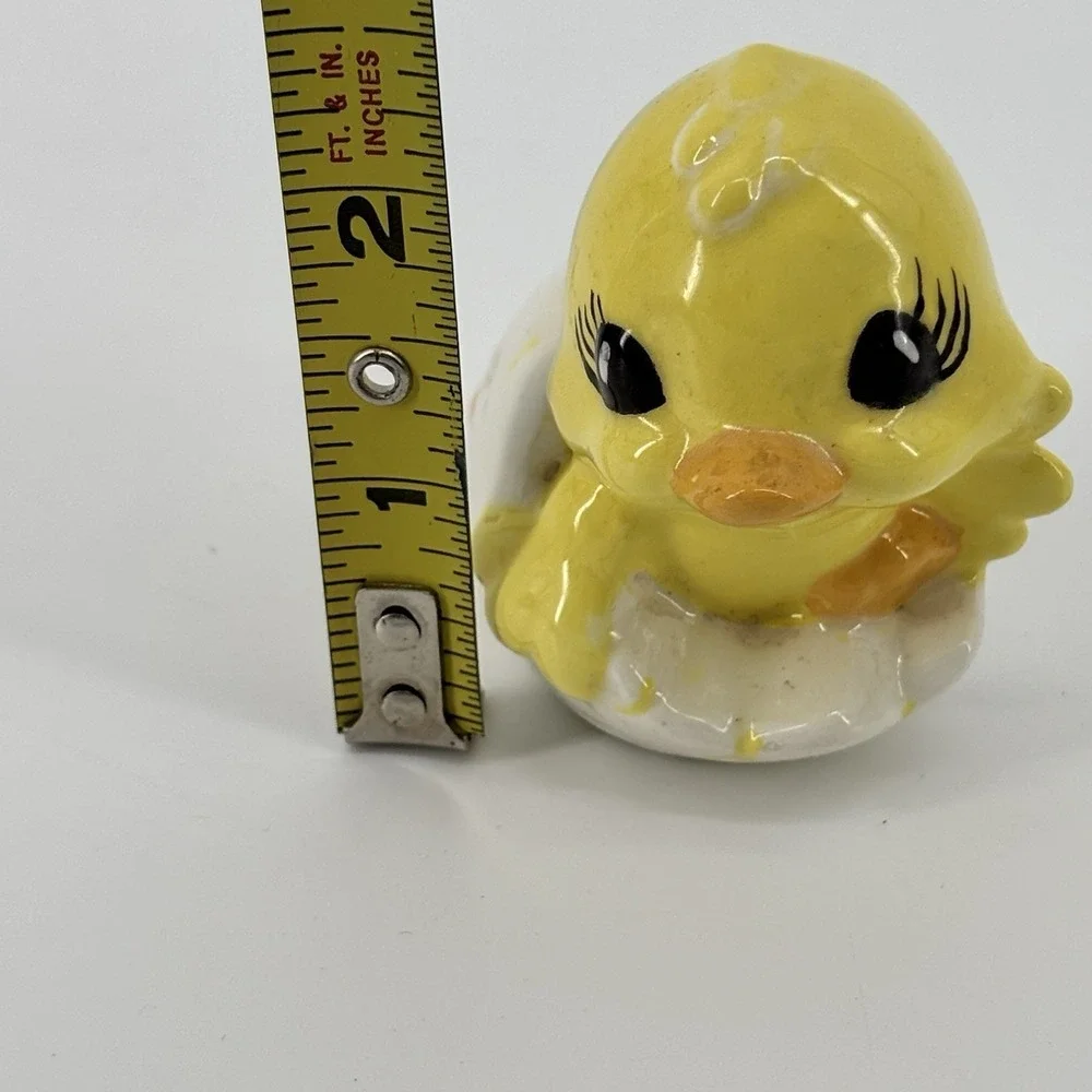 Vtg Bundl Chicks In An Egg And Easter Decor Chick/Duck Hand Painted - Beautiful!